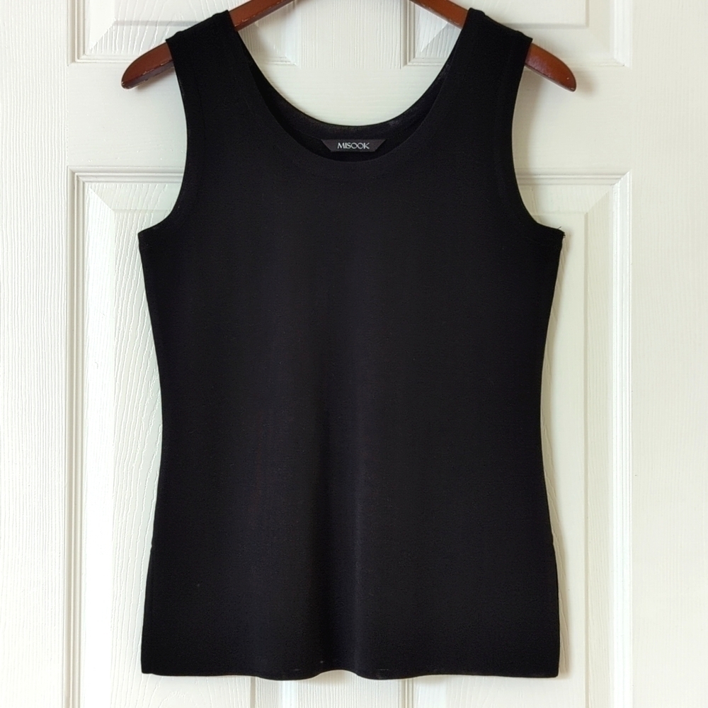 Misook Classic Silky Knit Lightweight Scoop Neck Wide Strap Tank Top Black Small